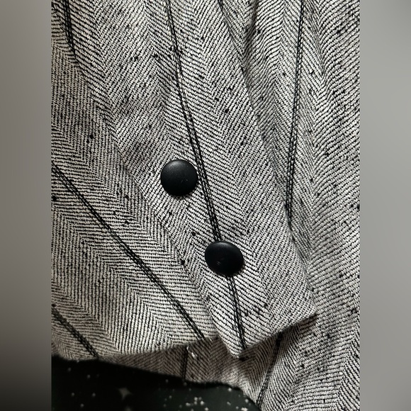 Givenchy blazer - Picture 3 of 5